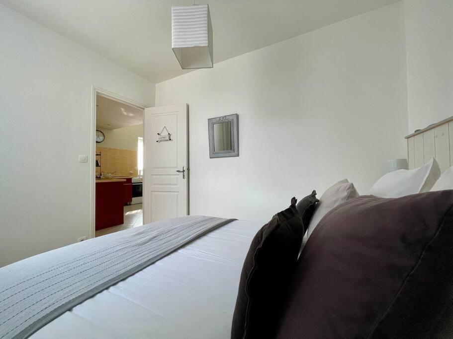Logis Saint-Martin By Melrose Apartment Bagian luar foto